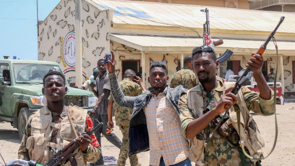 The intensification of battles between the army and the Rapid Support forces in the vicinity of Khartoum 2 1684183326.64 - C J Global Newspaper