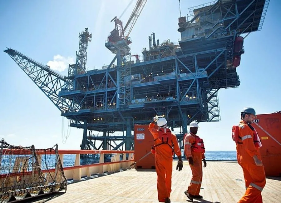 Egypt: the British company " BP " has completed the drilling of two gas production wells in the offshore "Raven" field 1 7658345 - C J Global Newspaper