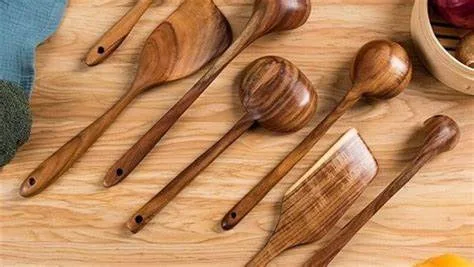 هل الطهي بالملاعق الخشبية آمن ؟ 9 OIP 4