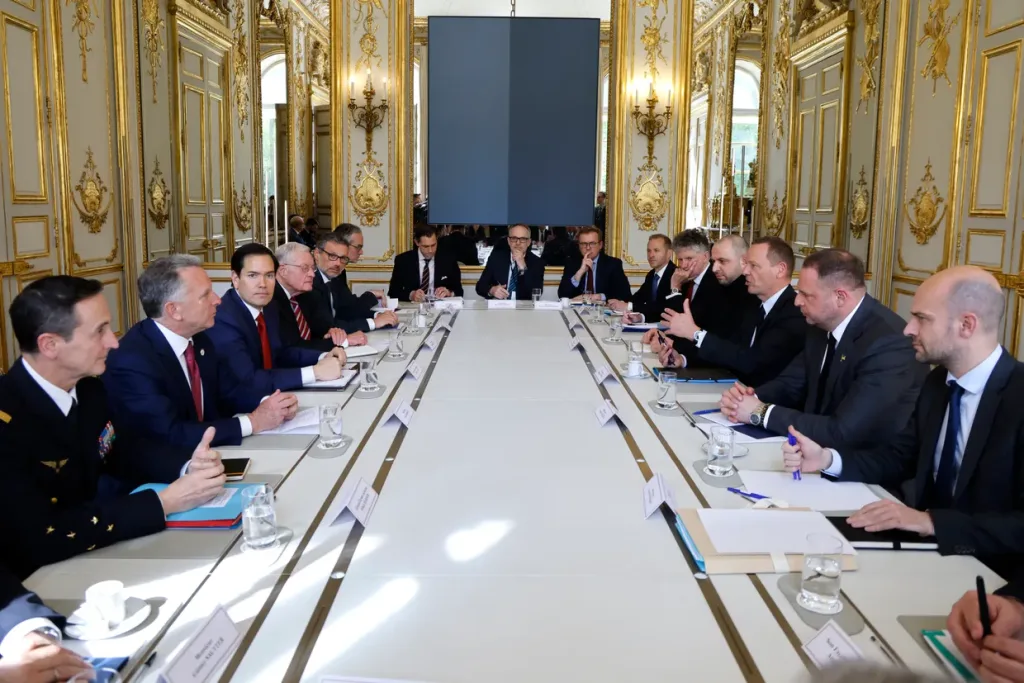 French FM affirms the European role in Ukraine ceasefire negotiations 1 GettyImages 2210069132 - C J Global Newspaper