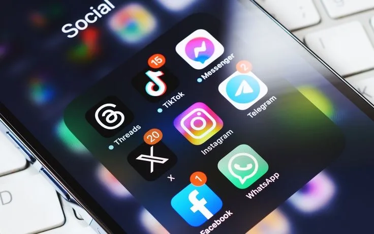 iPhone Apps Evolution: What's Changing and How It's Impacting Users 1 IMG 7420 - C J Global Newspaper
