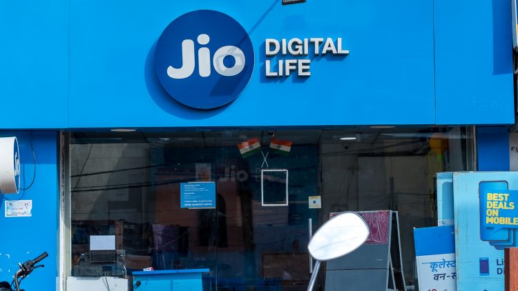 Breaking News: Jio BlackRock Gets SEBI Nod to Launch Mutual Fund Operations 1 IMG 8075 - C J Global Newspaper